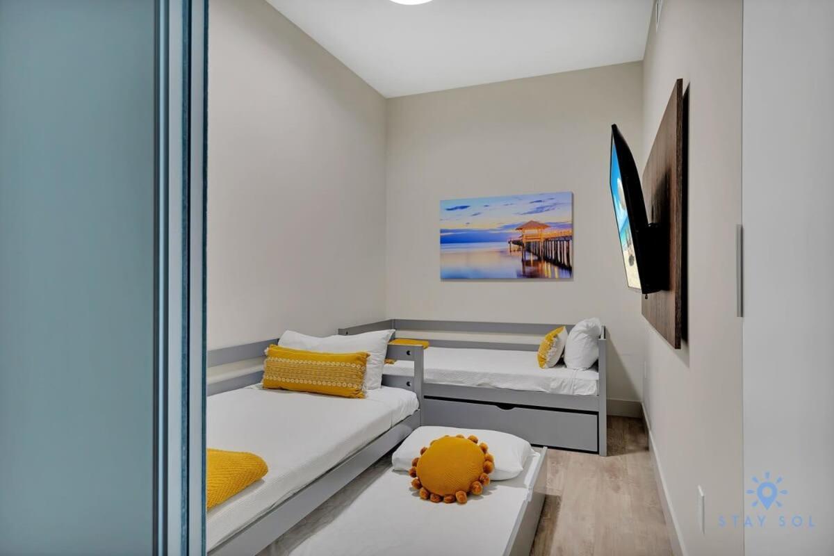 Hollywood Beach Broad - Walk - Amazing Pool - Hot Tub Bagian luar foto